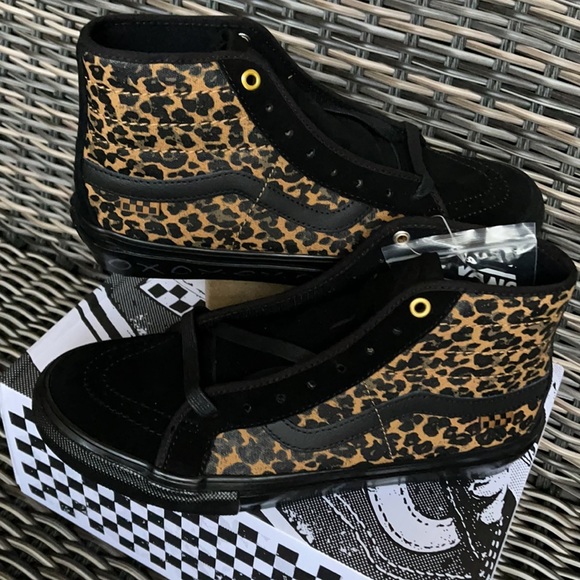Vans Skate Sk8-Hi Deco Cher Strauberry Cheetah WMNS - Picture 11 of 16